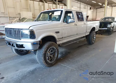1996 Ford F250 z USA, uszkodzony, nr VIN 1FTHW26G2TEA52061